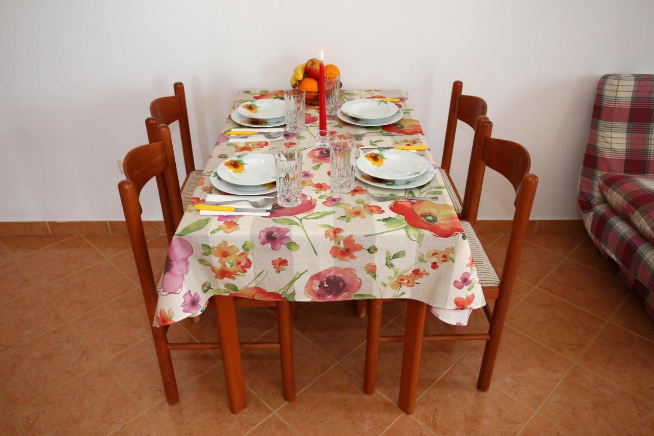 Apartments Vila Ana Seline Extérieur photo